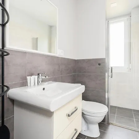Apartment Spacious Family Promienista 1,5 Km To Hala Arena By Renters Poznan